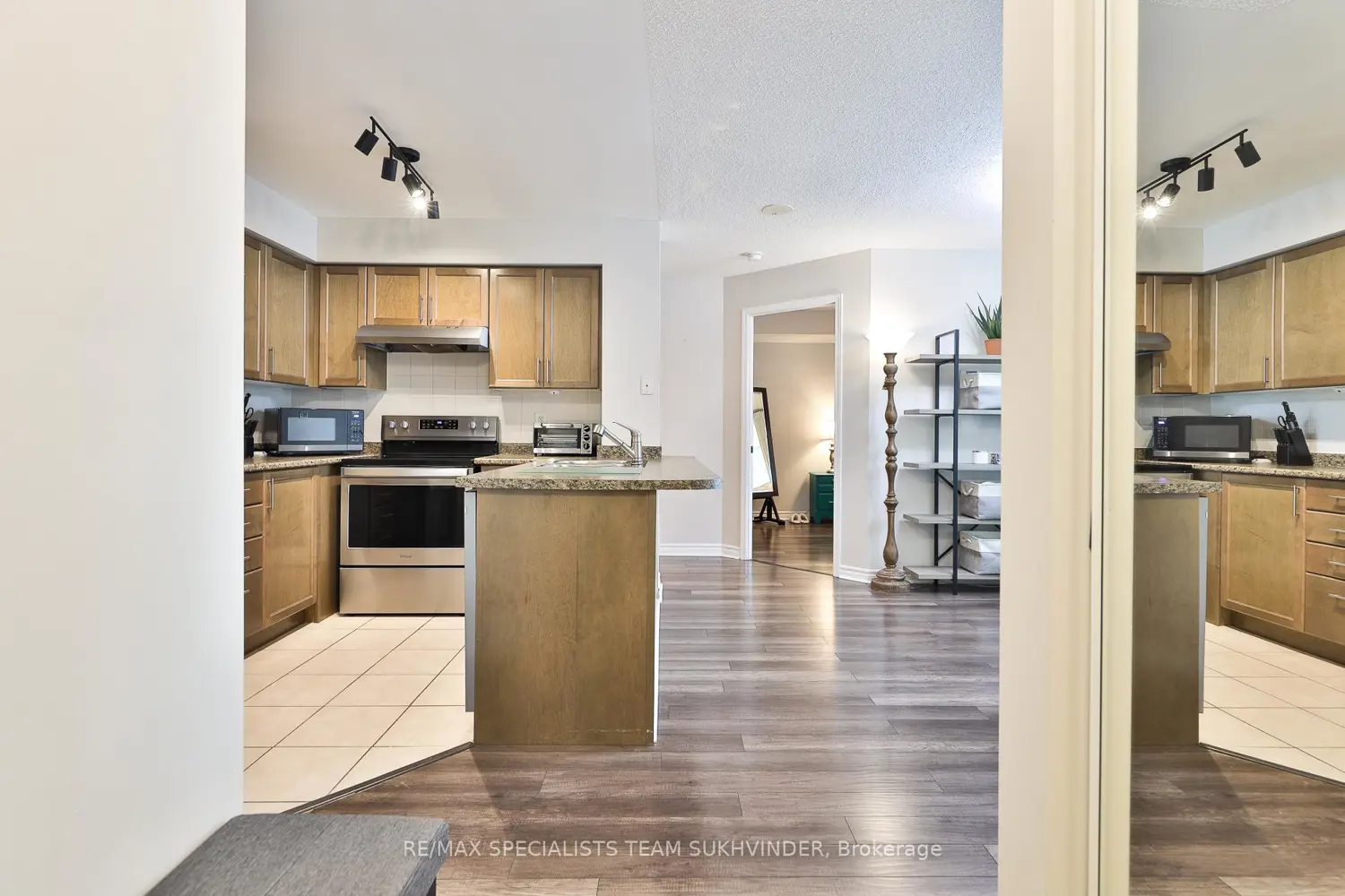 Additional image 3 of 18 Spring Garden Avenue 2201