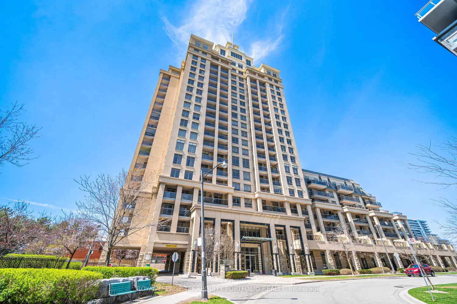 18 Kenaston Gardens 1208