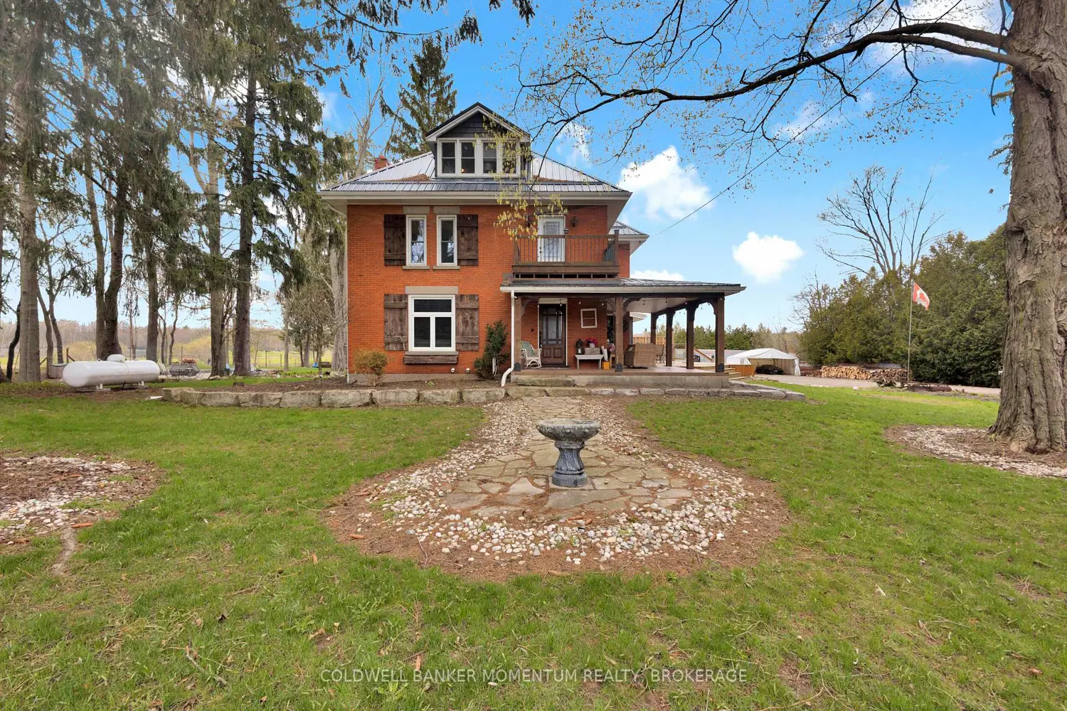 721 Charlottville Rd 8 Road
