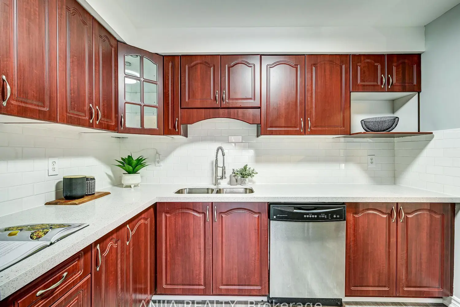 Additional image 7 of 61 Sorrell Crescent