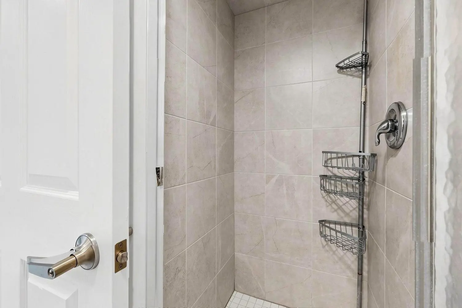 Additional image 11 of 265 Enfield Place 706