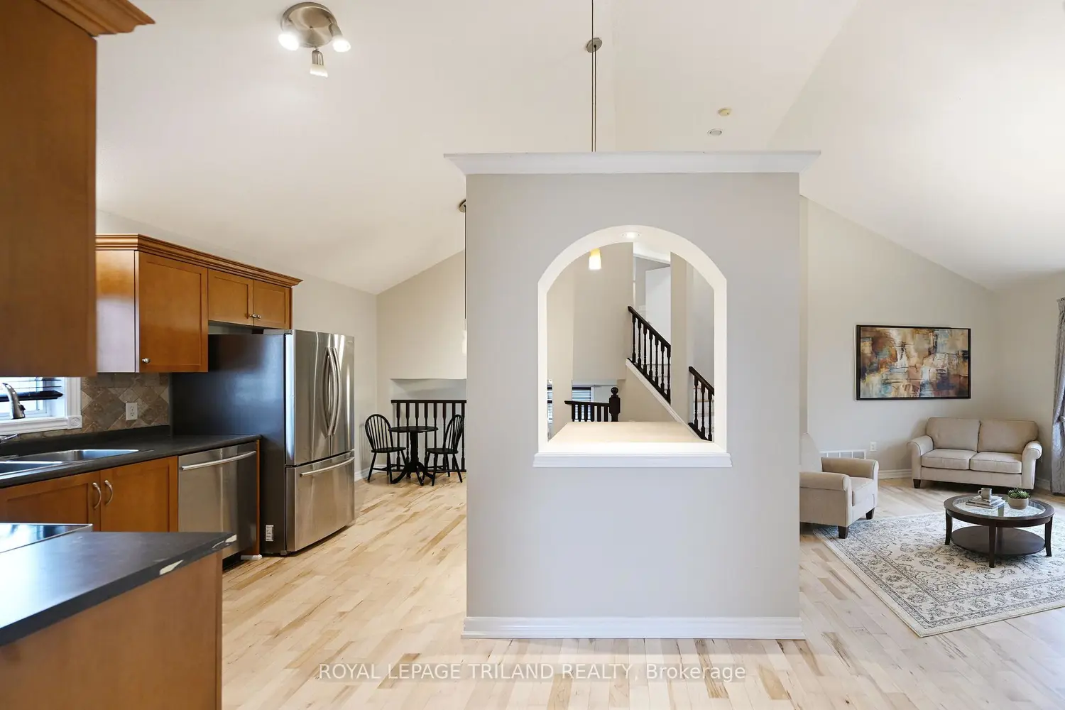 803 Sandcherry Street photo 4