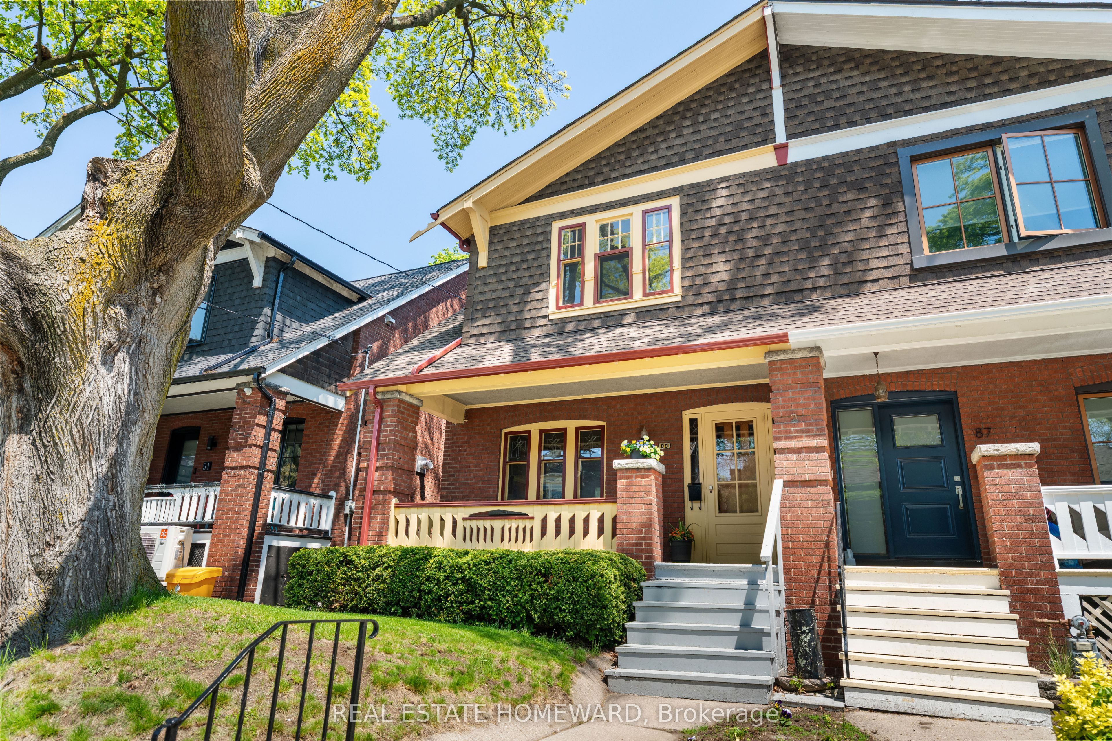 89 Scarboro Beach Boulevard, Toronto, ON, M4E 2W9