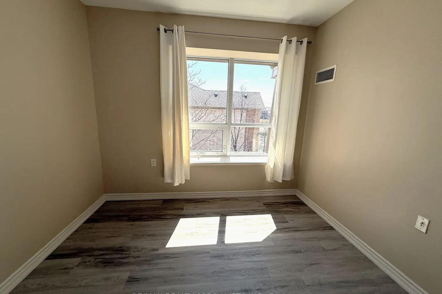 Additional image 13 of 830 Scollard Court 305