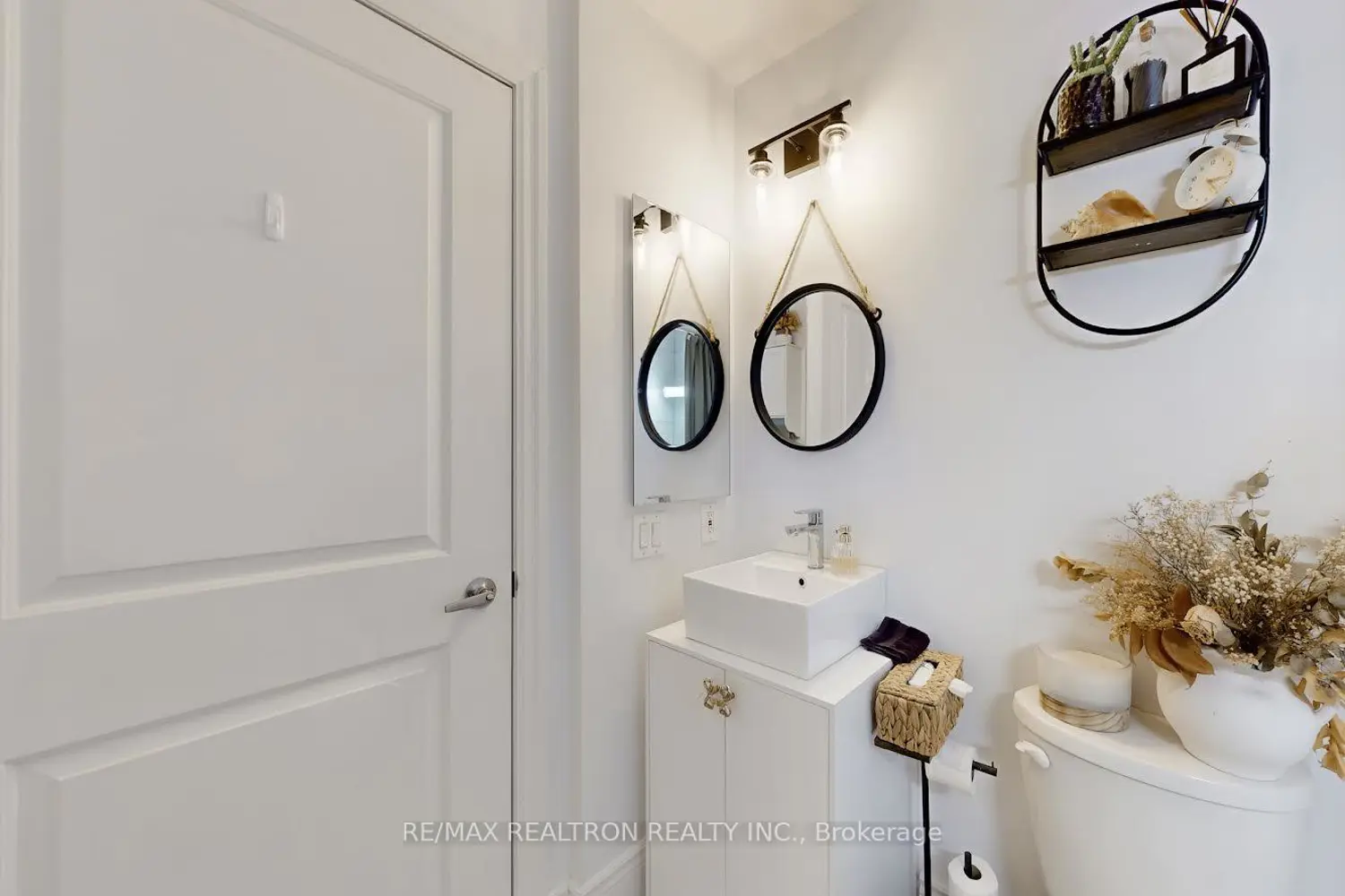 Additional image 11 of 58 Marine Parade Drive 421