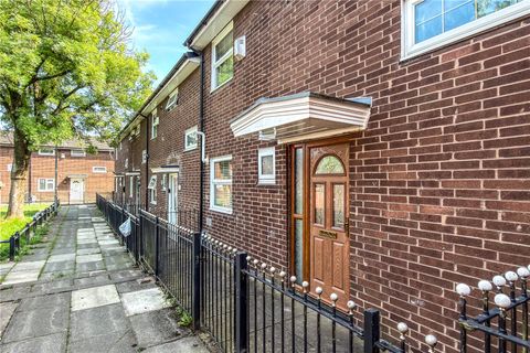 Linslade Walk, Manchester, Greater Manchester M9