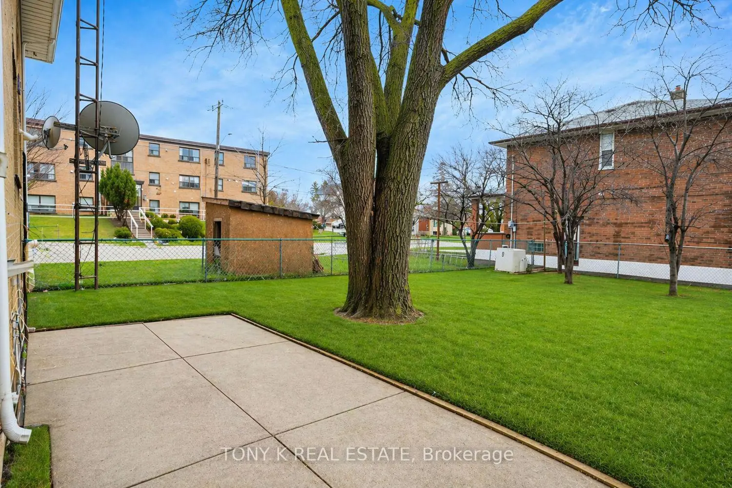Additional image 9 of 3012 Keele Street