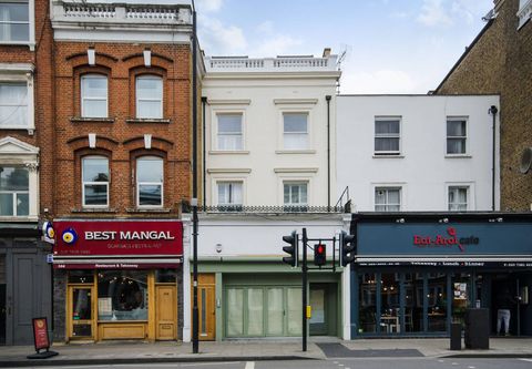 North End Road, London W14