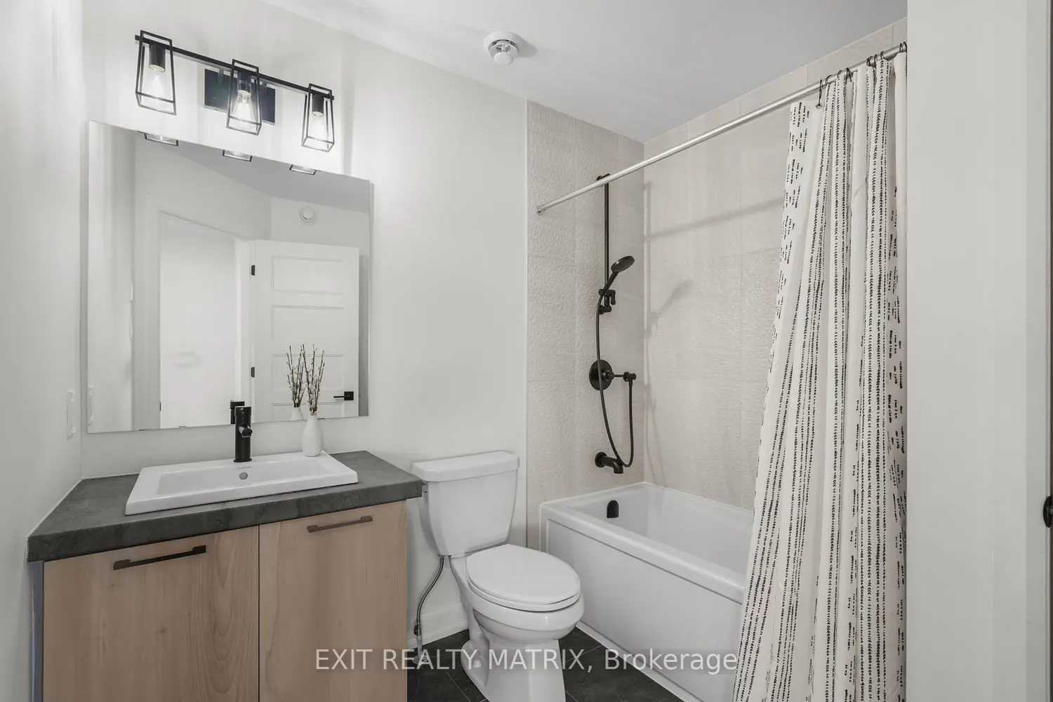 Additional image 12 of 1200 Montblanc Crescent