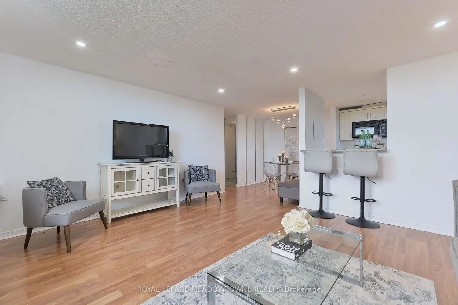 Additional image 4 of 6720 Glen Erin Drive 1013