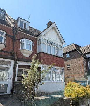 Norbury Crescent SW16