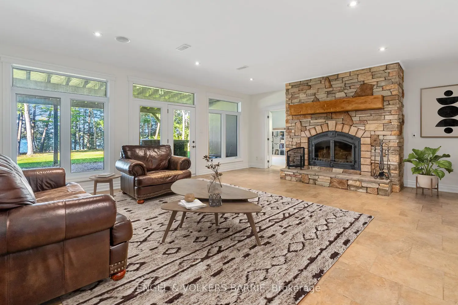 Additional image 7 of 1220 Shoreview Drive