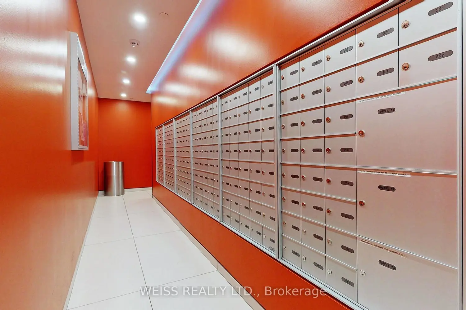Additional image 12 of 185 Roehampton Avenue 520