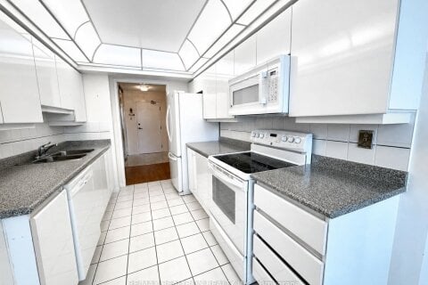 Additional image 8 of 502-7 Townsgate Drive, Vaughan, ON, L4J 7Z9