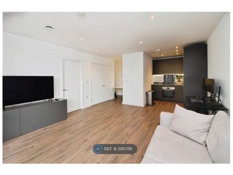 Mayfly Close, London E3