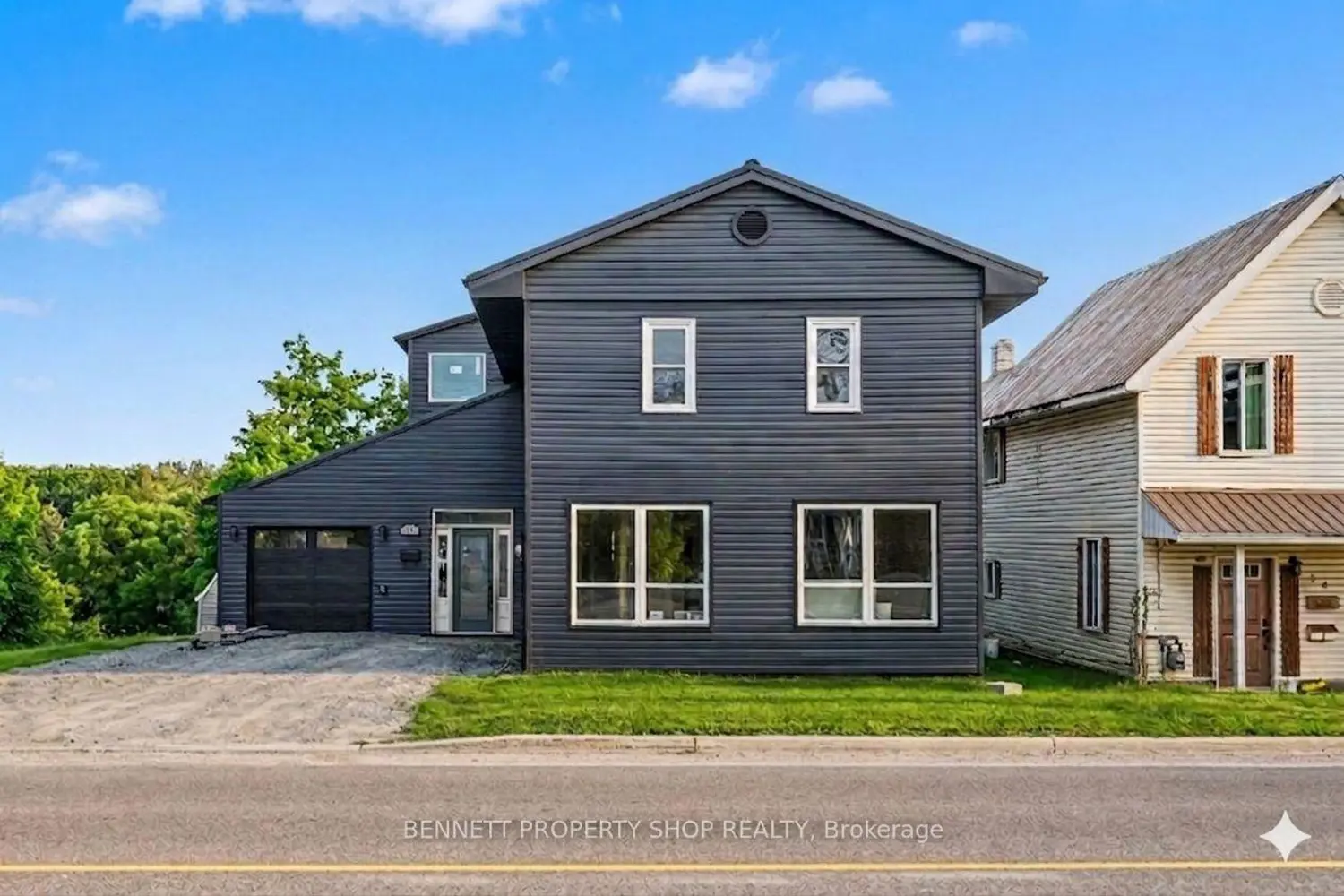 14 River Road