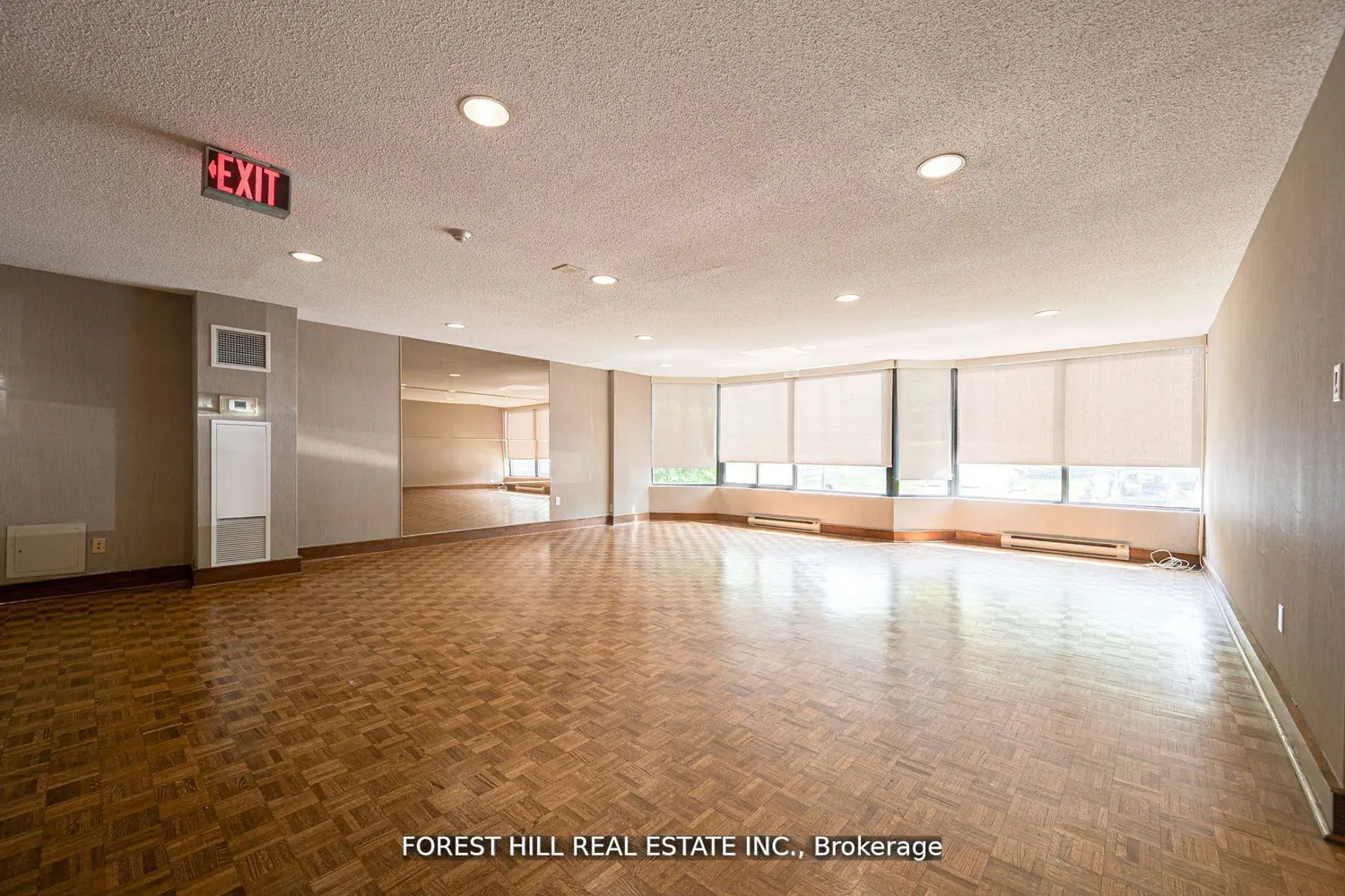 Additional image 14 of 7440 Bathurst Street 308
