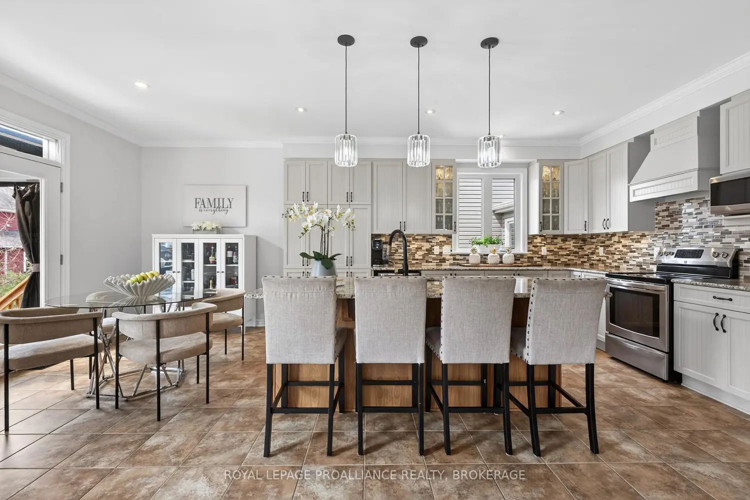 Additional image 5 of 1153 Escala Crescent