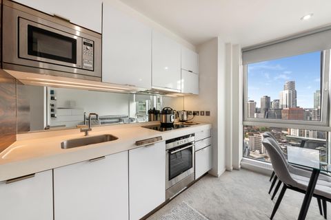 Ontario Tower, New Providence Wharf, London E14, Studio to rent
