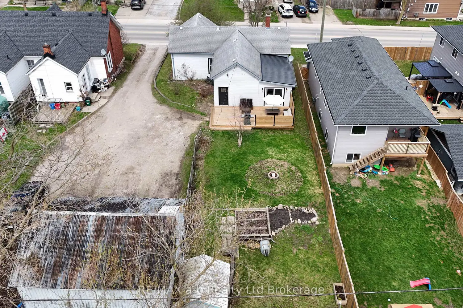 Additional image 12 of 688 Henry Street