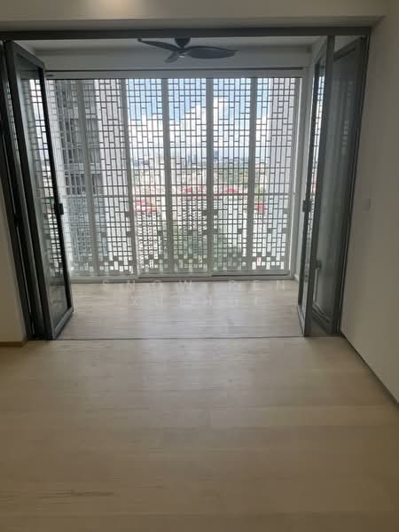 Additional image 3 of 5 Holland Village Way