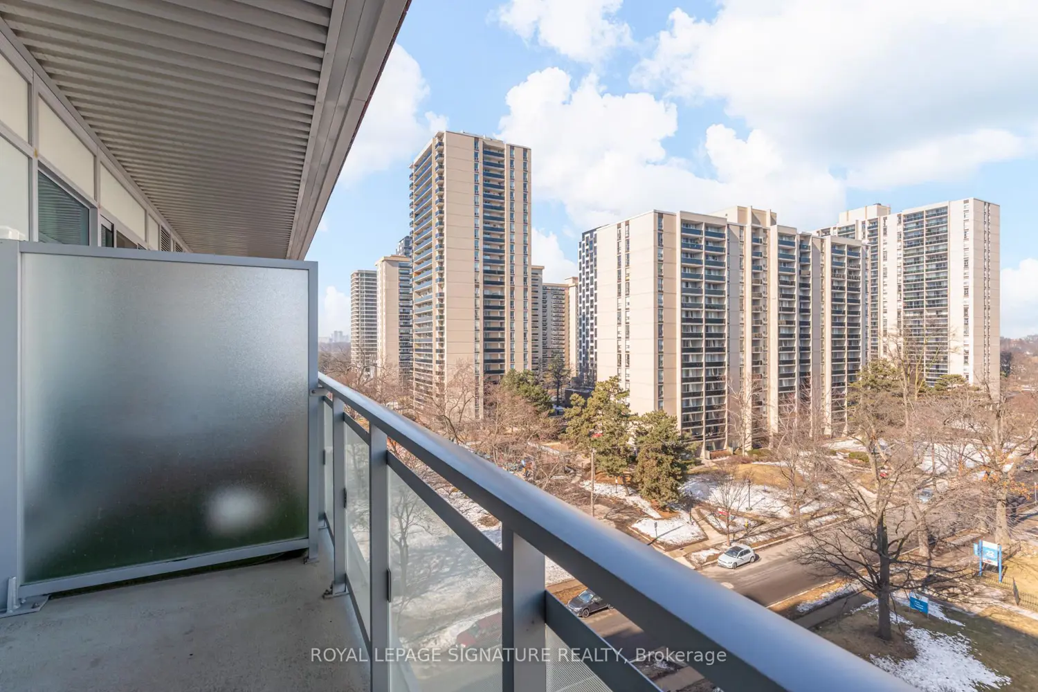 Additional image 6 of 1830 Bloor Street 836