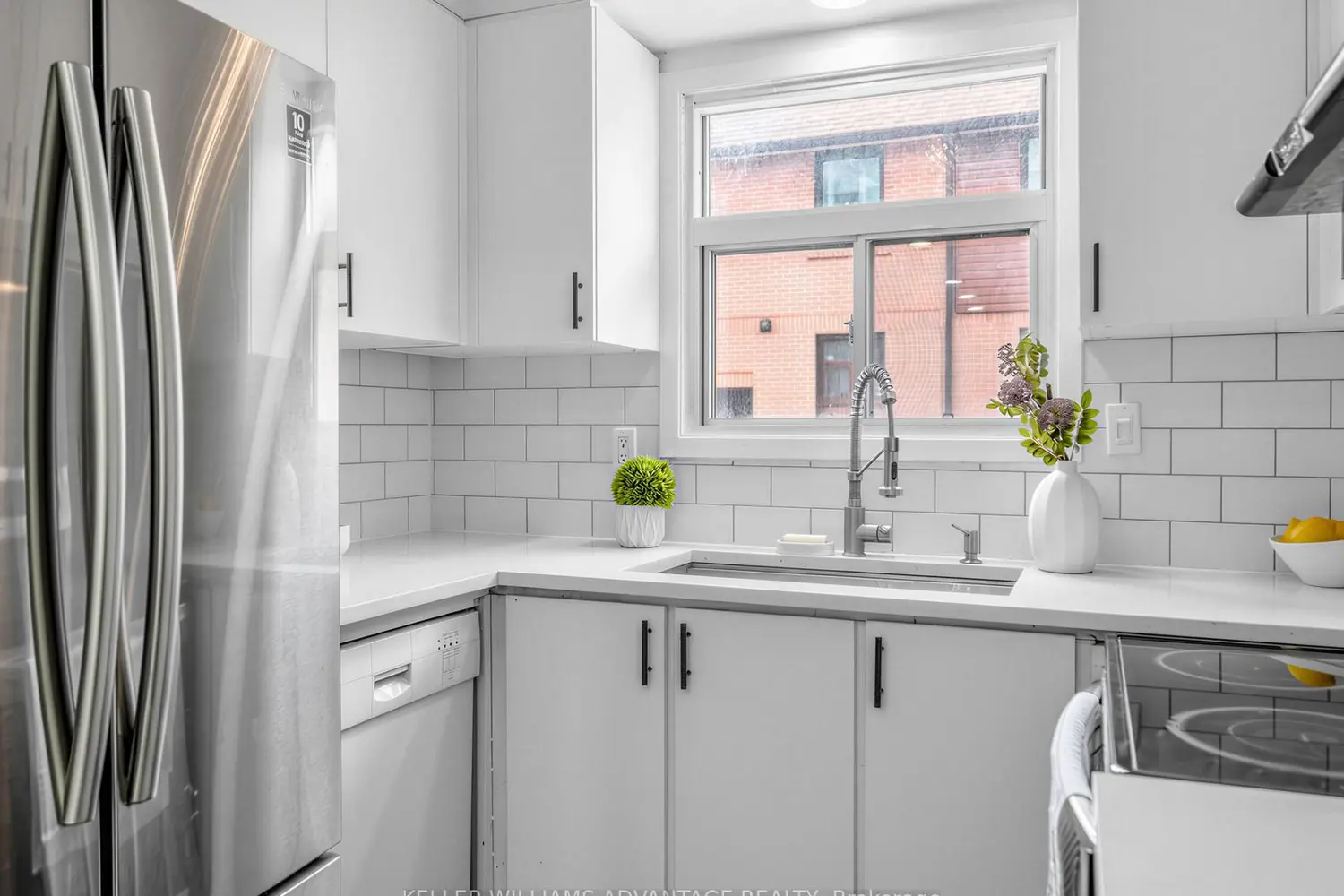 Additional image 8 of 275 Broadview Avenue 159