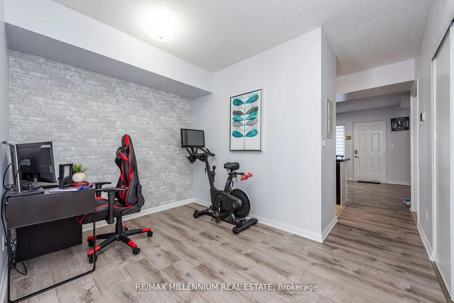 Additional image 2 of 3045 Finch Avenue 1034