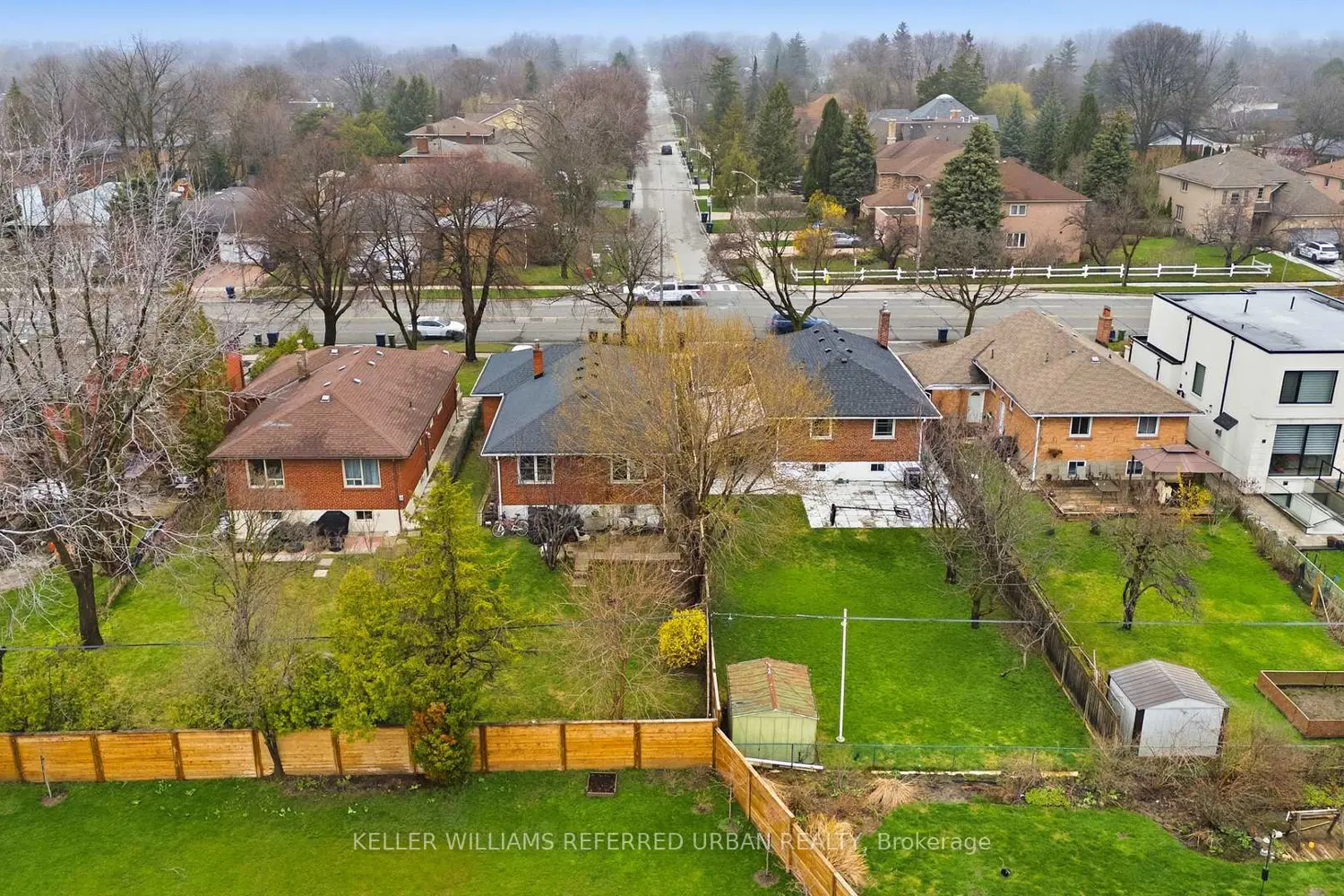 Additional image 6 of 3991 Bloor Street