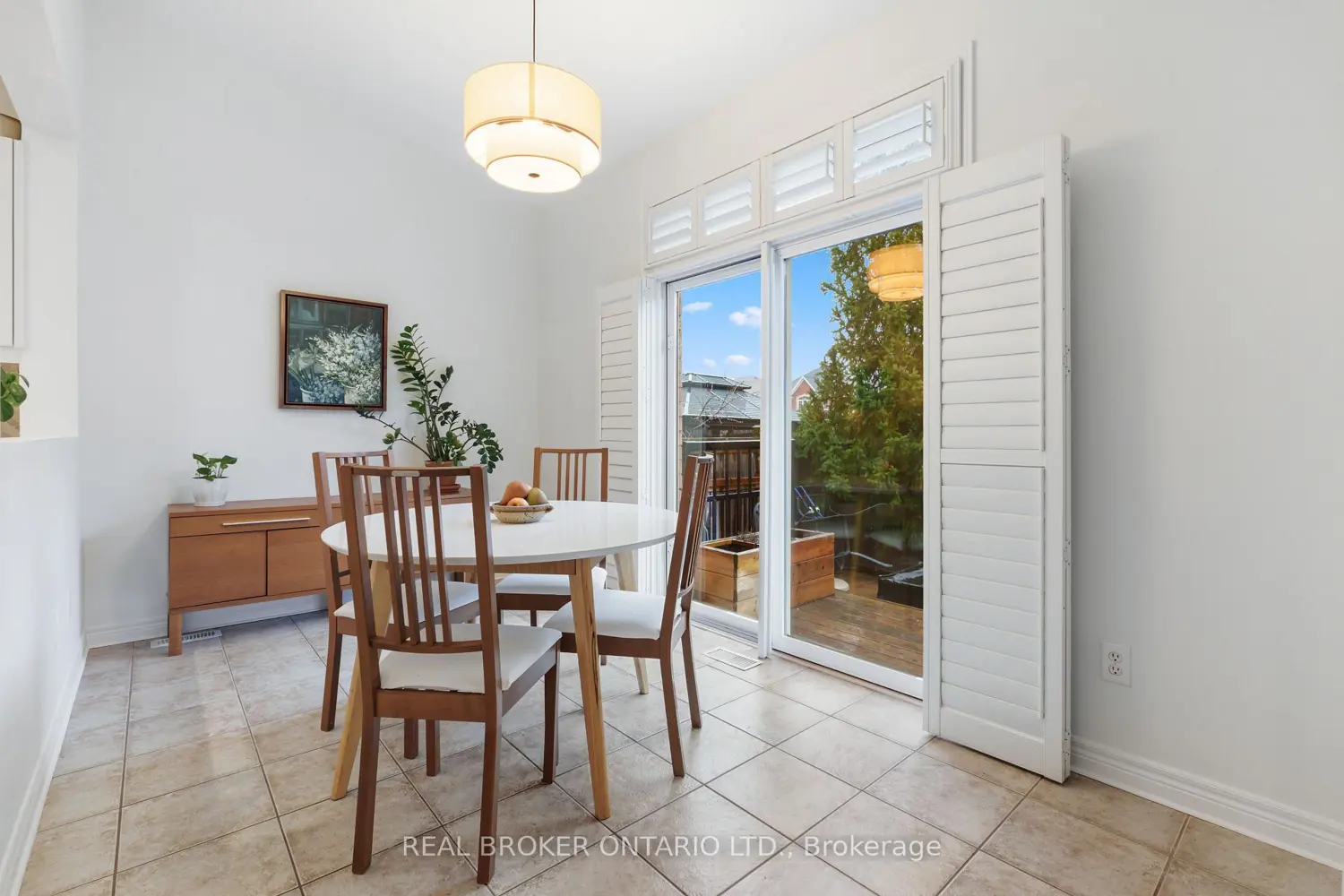 Additional image 9 of 4648 Kearse Street