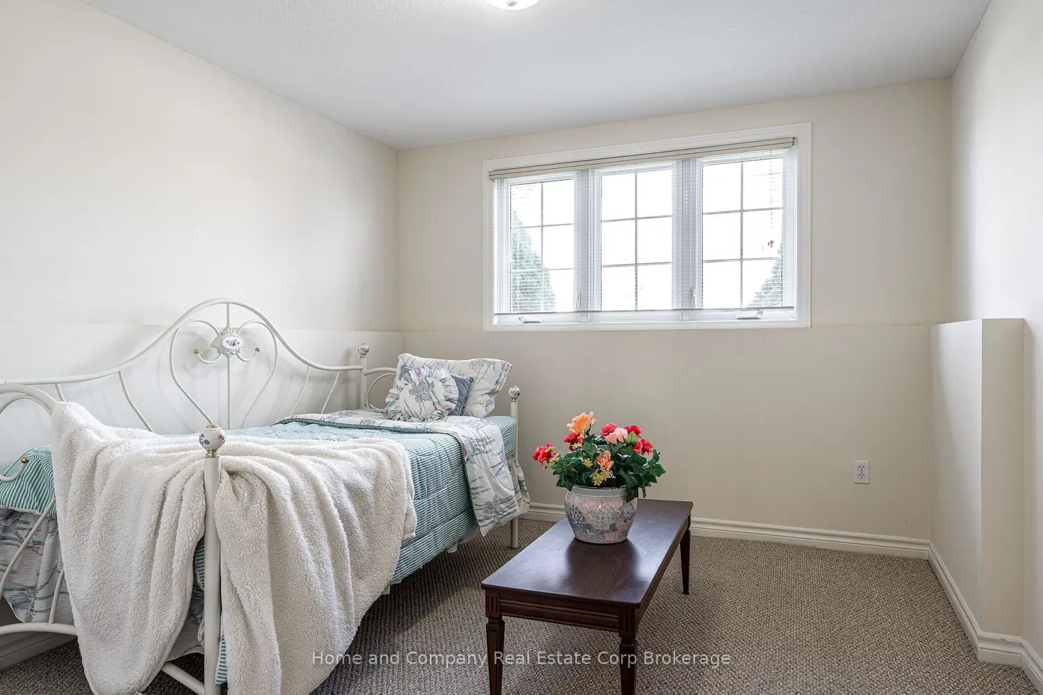 Additional image 9 of 86 Lightbourne Avenue