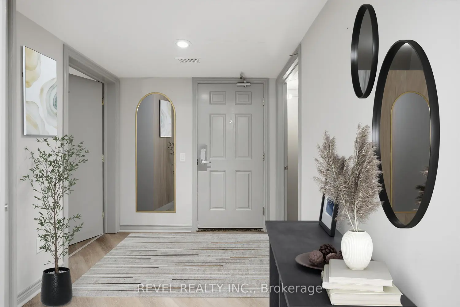 90 Highland Drive 2106 photo 3