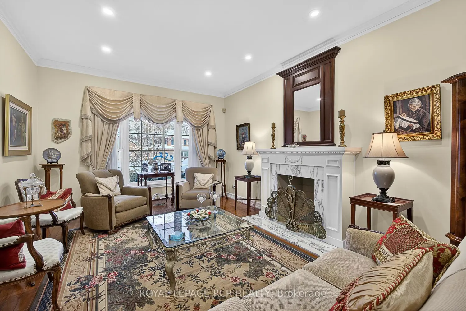 27 Kennett Drive photo 4