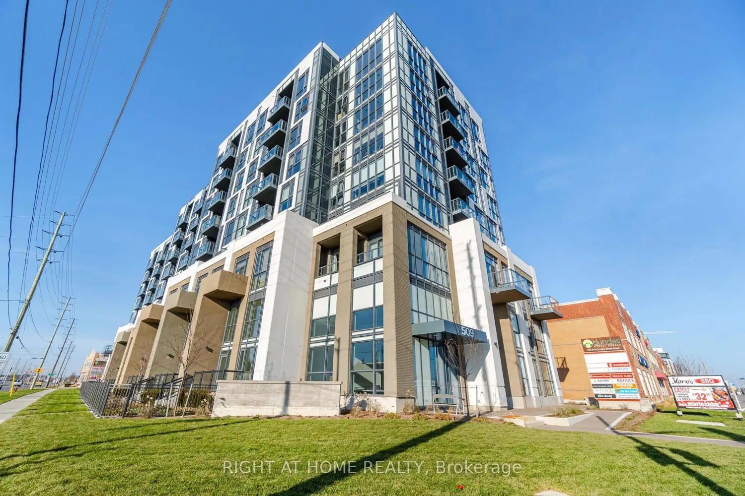 Additional image 11 of 509 Dundas Street 606