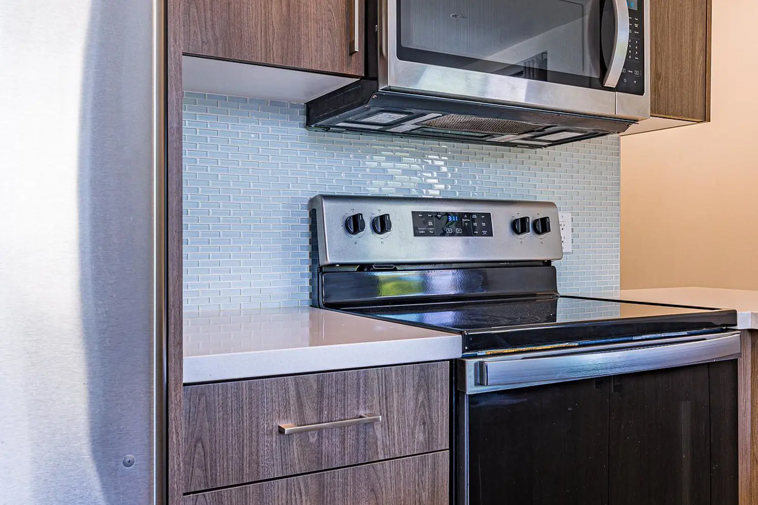 Additional image 8 of 455 Charlton Avenue 208