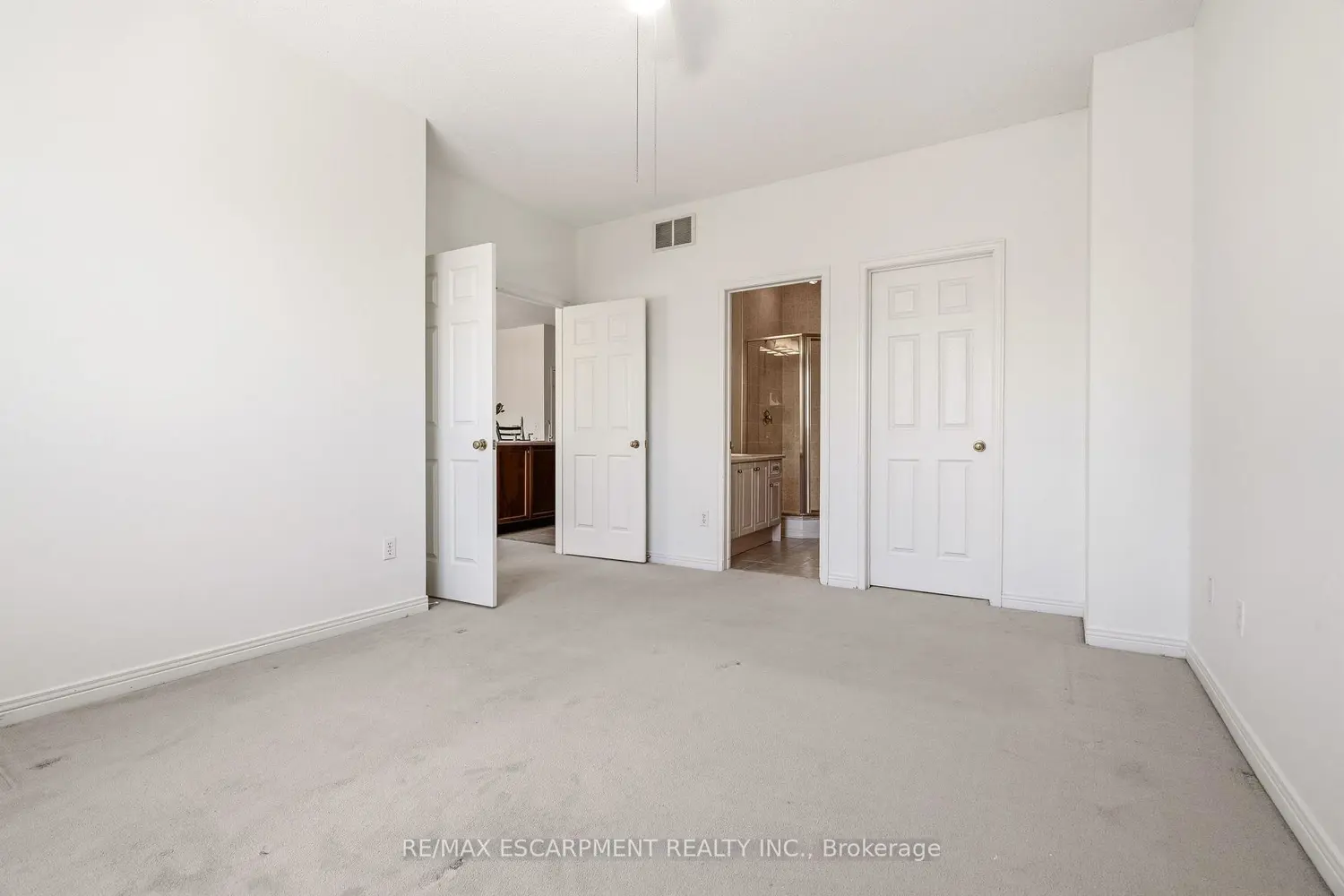 Additional image 12 of 4400 Millcroft Park Drive 40