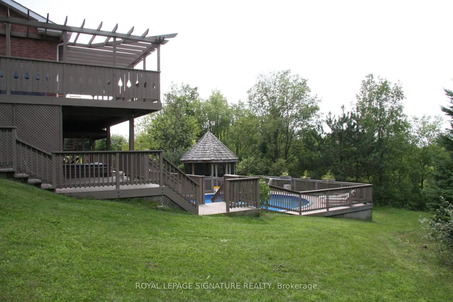 Additional image 19 of 16 Hilltop Crescent