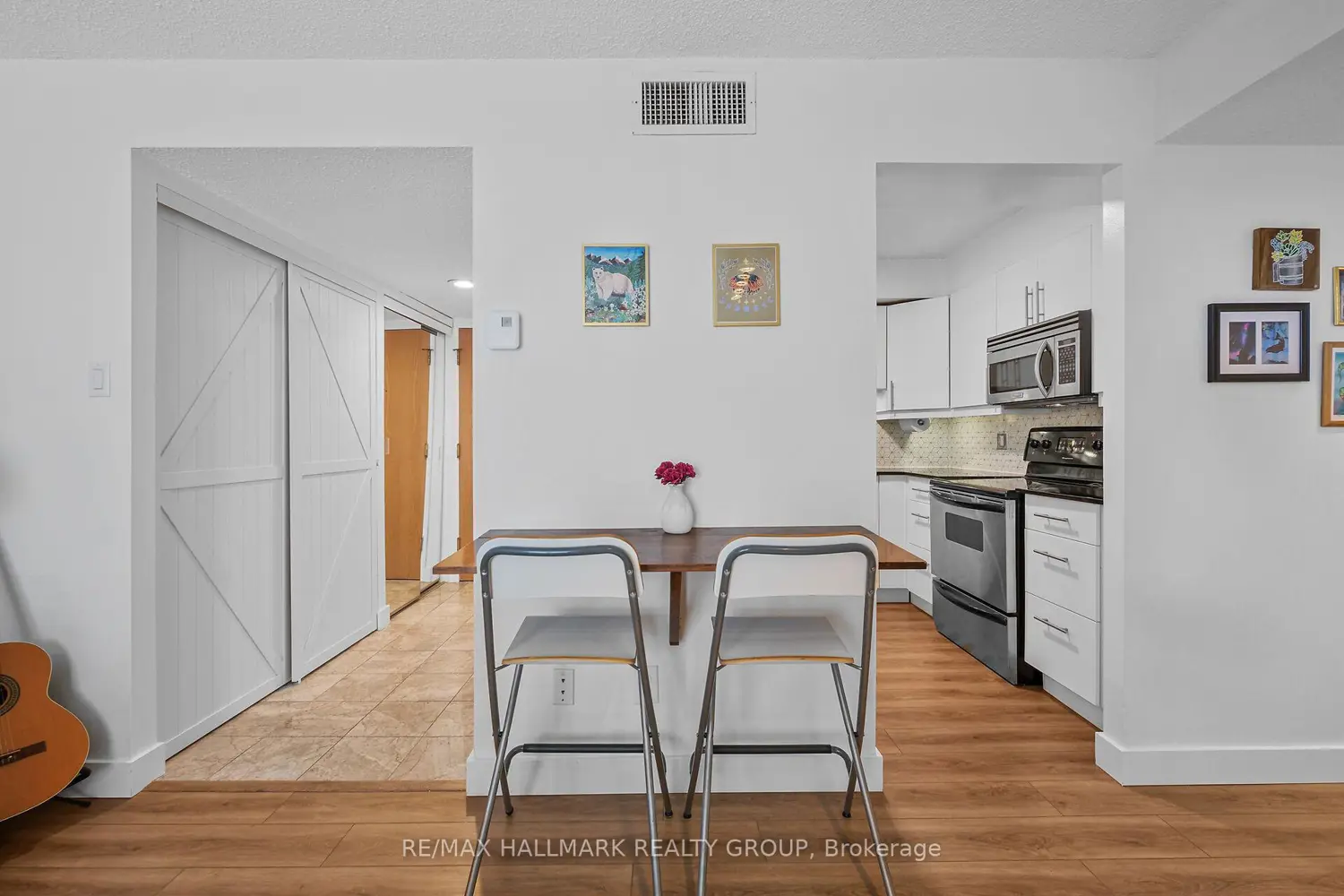 Additional image 5 of 199 Kent Street 604