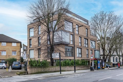 Elgin Avenue, London W9