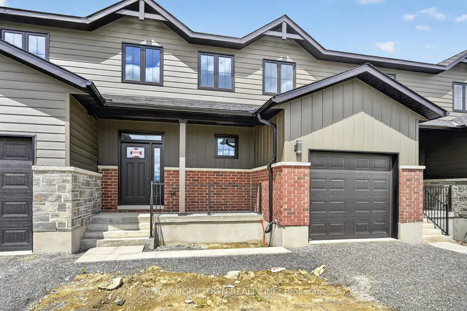 Additional image 4 of 1009 Dobbie Street
