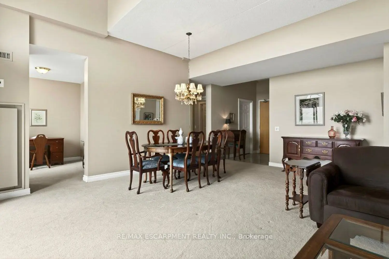 Additional image 7 of 2085 Amherst Heights Drive Ph8