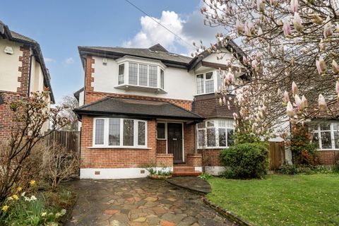 Highfield Drive, Bromley, Kent BR2