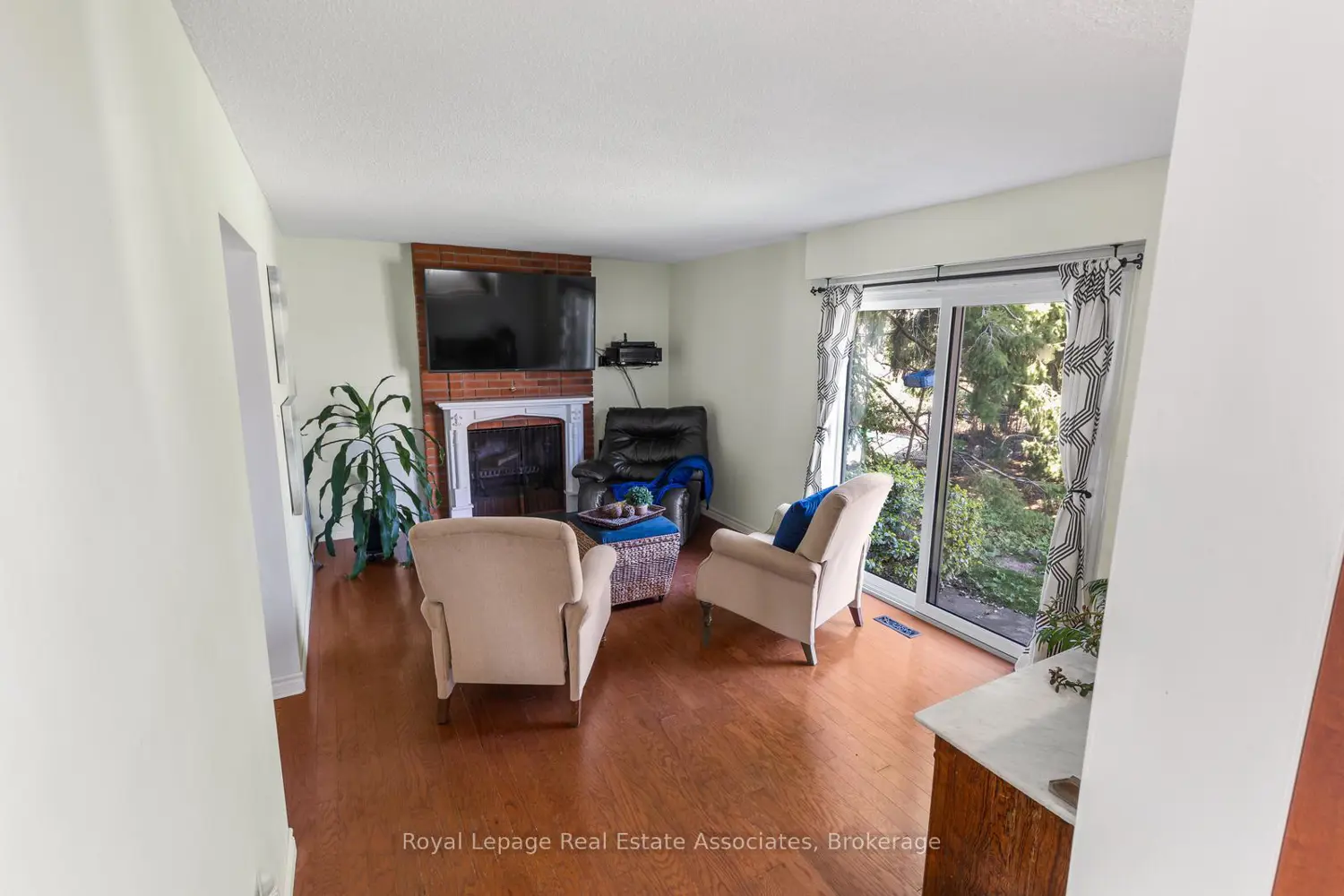 Additional image 4 of 4107 Rolling Valley Drive
