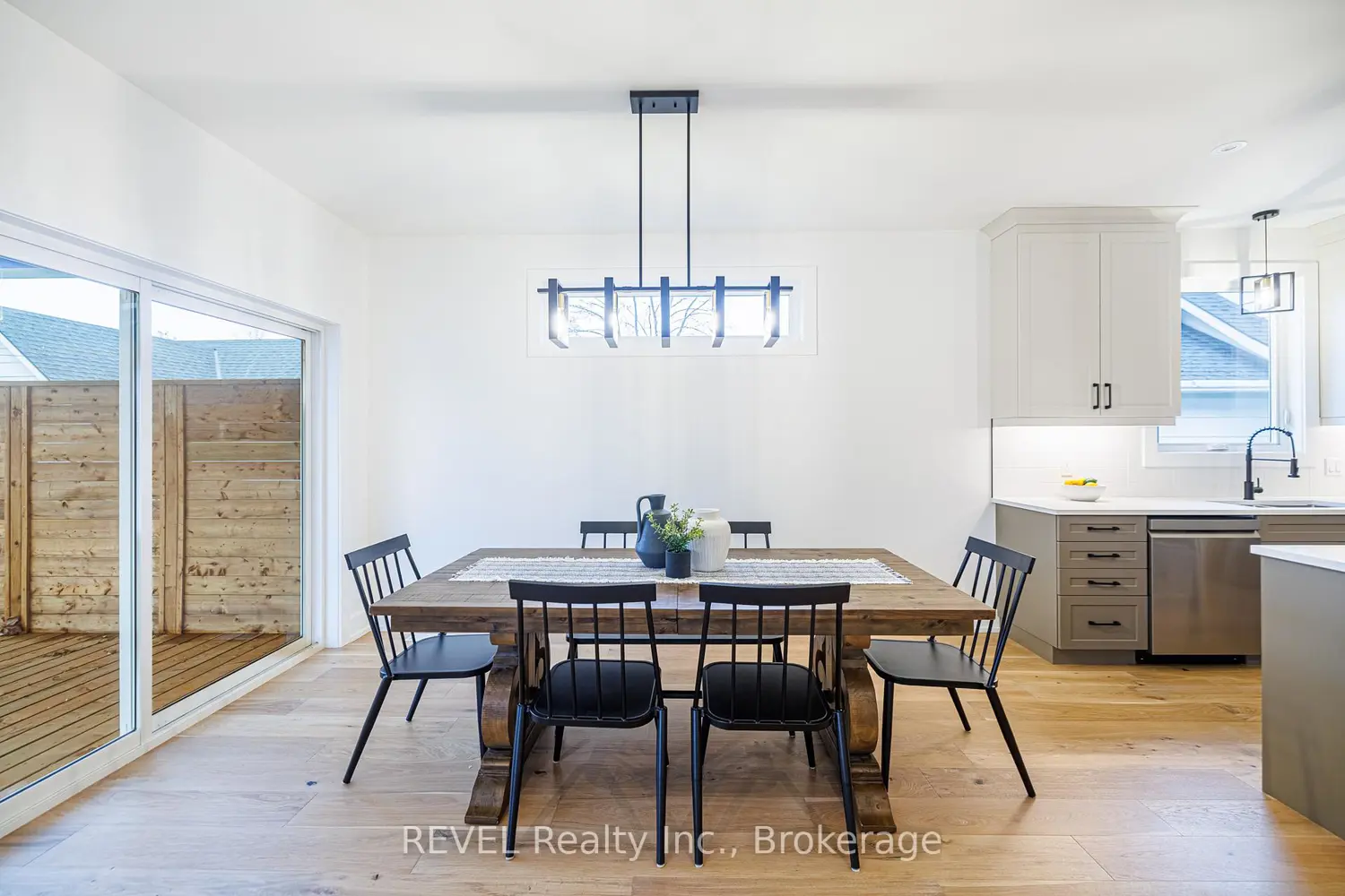 Additional image 6 of 1133 Dipietro Street