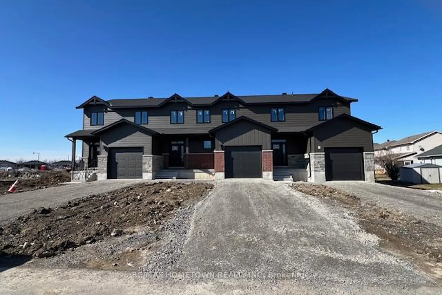 Additional image 4 of 1005 Dobbie Street