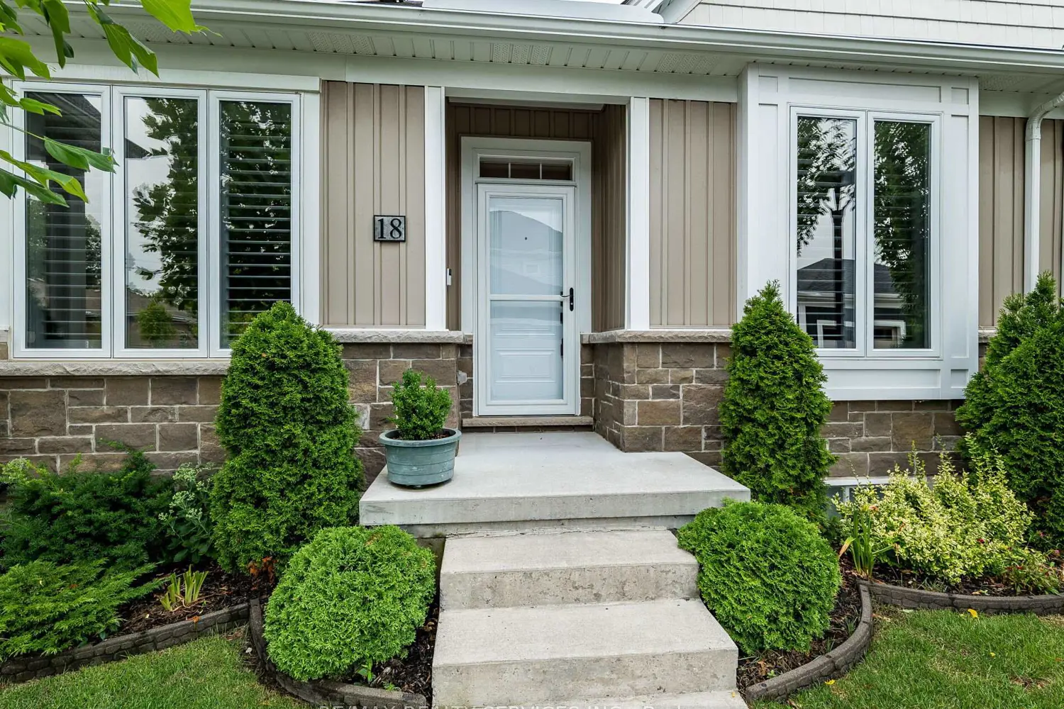 Additional image 9 of 18 Princeton Common Street