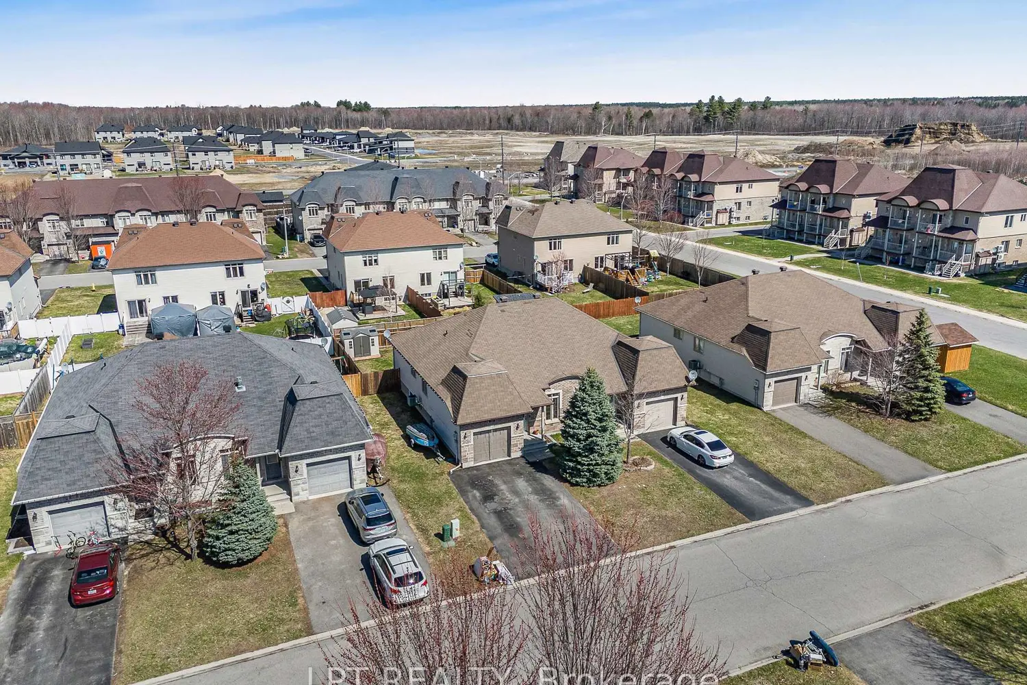 Additional image 17 of 90 Brunet Street