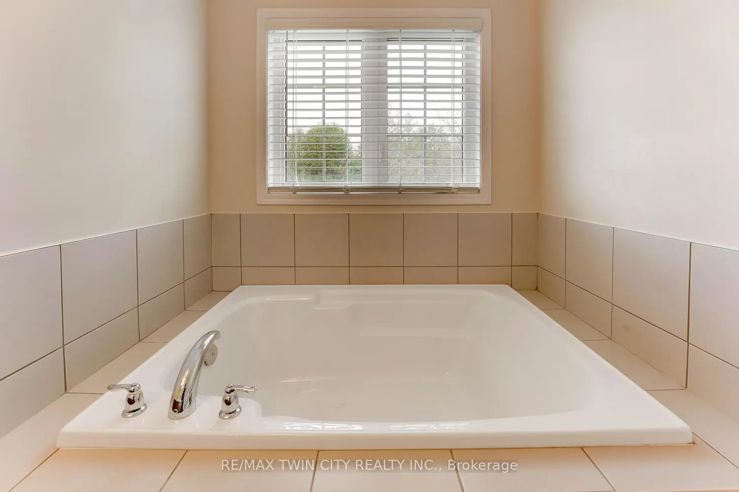 Additional image 7 of 334 Dolman Street