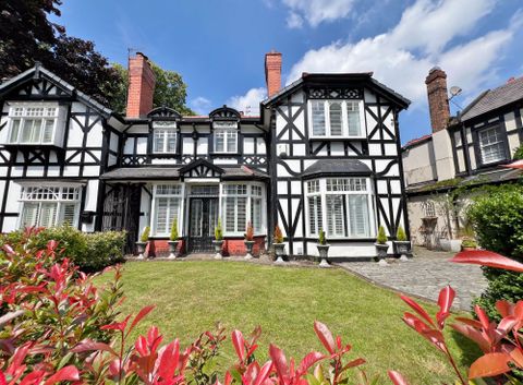 Gateacre Brow, Liverpool L25