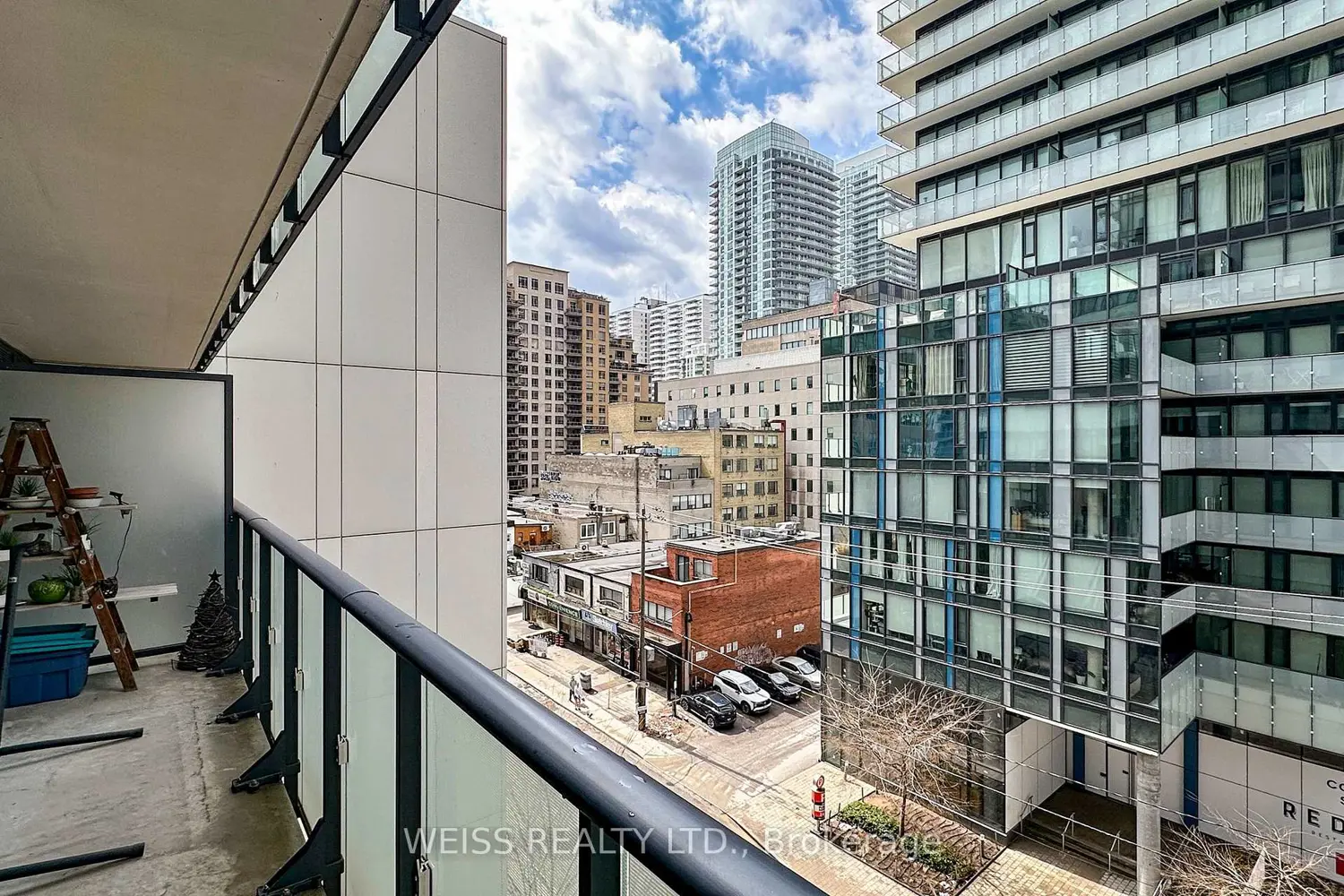 Additional image 8 of 185 Roehampton Avenue 520